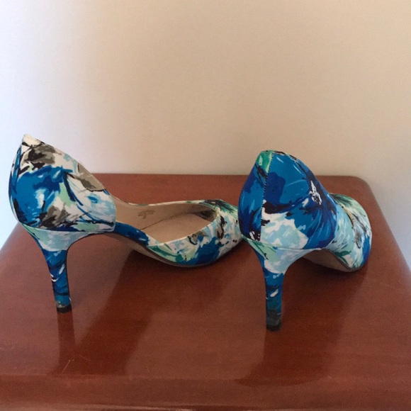 Unisa Floral Peep Toe Heels - Picture 4 of 6